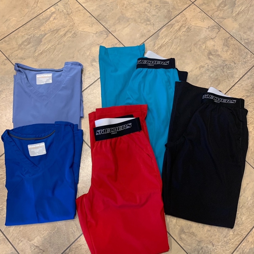 Skechers scrub pants and tops lot of 5 pieces